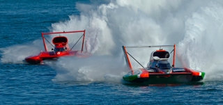 Jimmy Shane leads J. Michael Kelly at 2015 Hydrofest