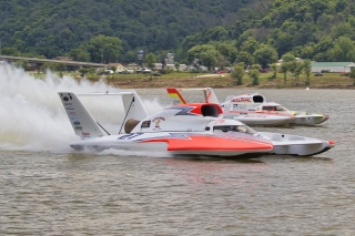 JW Myers leads Andrew Tate at the Madison Regatta